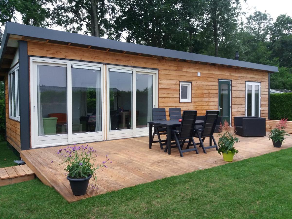 Luxe Bungalow Op Rustig Vakantiepark. Dronrijp Εξωτερικό φωτογραφία